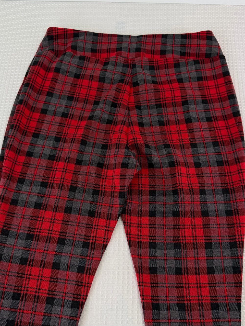 ModCloth Plaid Pants Red Black Holiday Tartan Stretch Ankle Christmas Size 1X - Picture 5 of 12